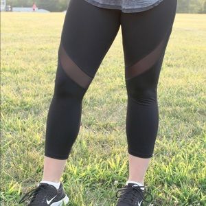 Black leggings two stripes mesh front